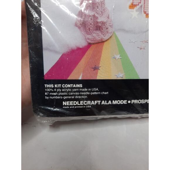 1990 Needlecraft ALA Mode Plastic Canvas Kit Unicorn Cloud Wall Hanging NEW - Picture 4 of 5